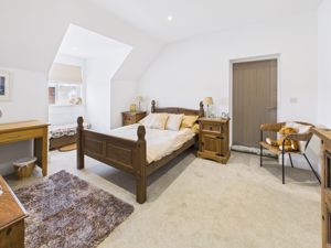 Bedroom- click for photo gallery